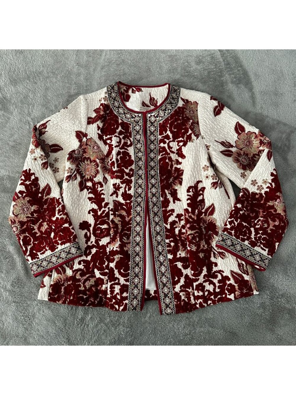 Soft Surroundings Quilted Floral Tapestry Jacket MEDIUM Cream Red Gold